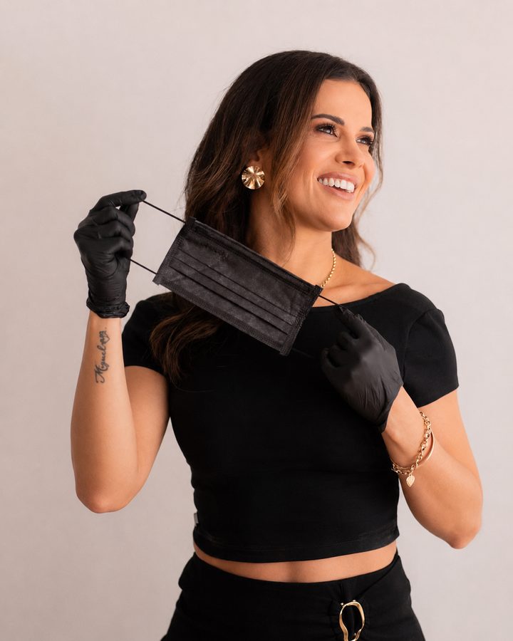 Bruna Torres pronta para atender no consultório